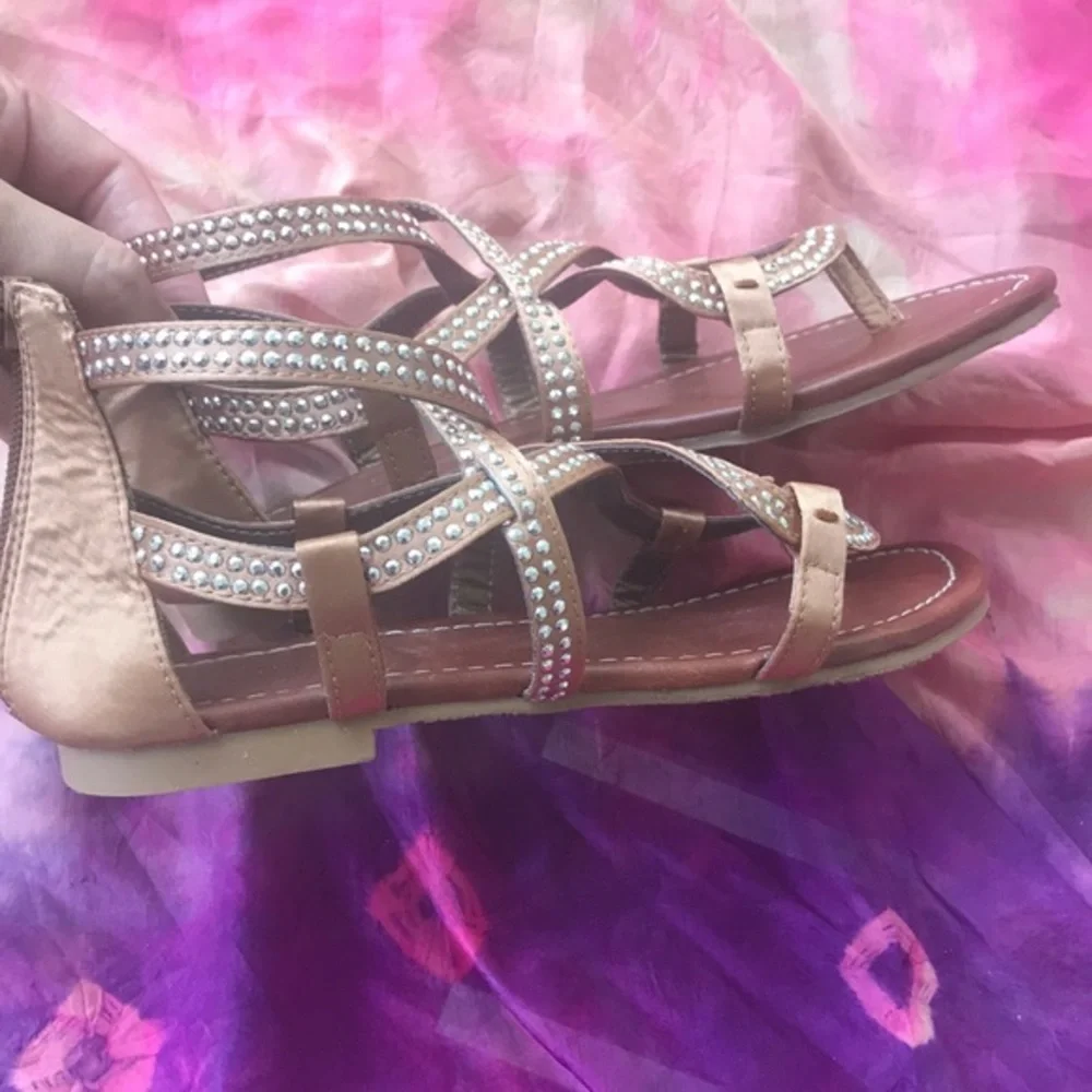 Cherokee Girls Rhinestone Gladiator Sandals Zip Back Metallic Sparkle Size 2